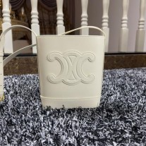 Pürüzsüz Dana Derisi Cuir Triomphe Beyaz Celine Mini Kova Çanta