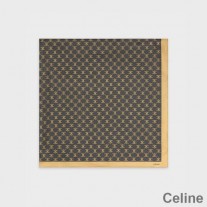 Hedvábný šátek Celine Triomphe Signature Print 90 šedá/zlatá