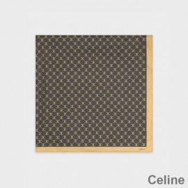 Foulard en soie imprimé Signature Celine Triomphe 90 Gris/Or