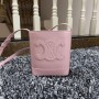Mini borsa a secchiello Celine in pelle di vitello liscia con Cuir Triomphe rosa